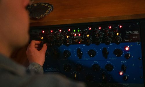 MANHATTAN BEACH RECORDING (NYC)