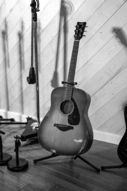 Yamaha FG 800 @Manhattan Beach Recording